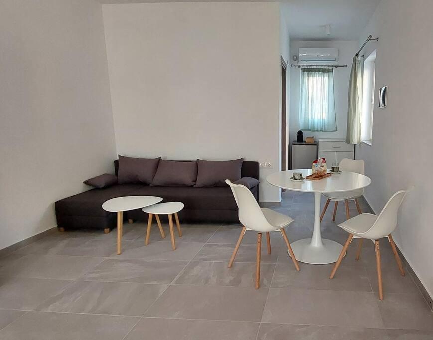 Bay-Dream 4 Apartment Adamantas  ภายนอก รูปภาพ